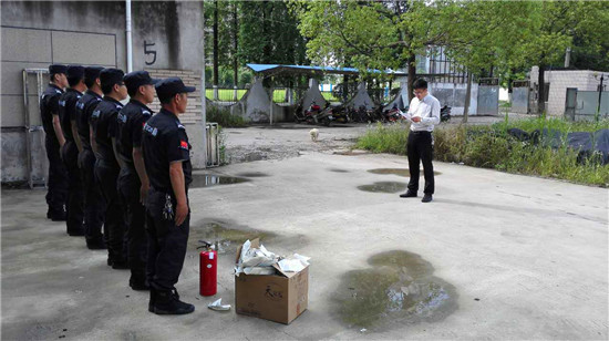 �T���L��